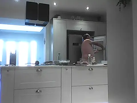 Snapshot of DrewDongle chatting on January 9, 2025, 1:24 pm DrewDongle online show from January 9, 2025, 1:24 pm