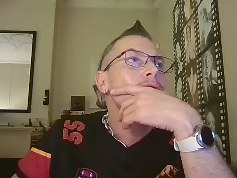 Dv8rBoy666 online show from July 19, 2026, 8:01 pm