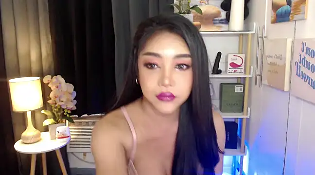 Snapshot of AsianMariaTs chatting on January 15, 2025, 11:00 am AsianMariaTs online show from January 15, 2025, 11:00 am