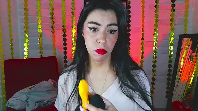 sky girl1 online show from March 4, 2025, 3:33 am