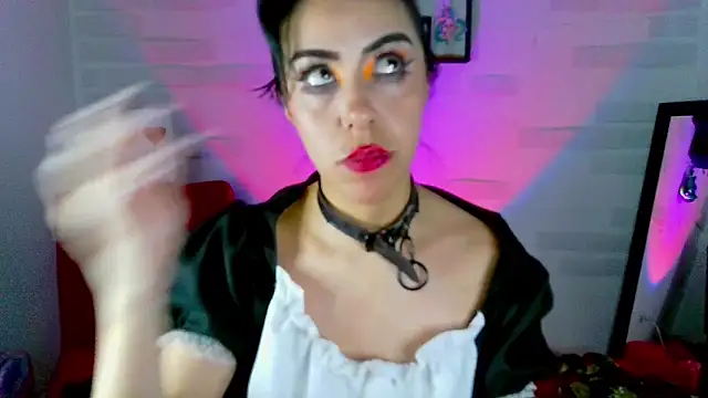 sky girl1 online show from March 15, 2025, 6:14 am