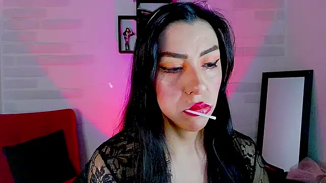 sky girl1 online show from October 15, 2025, 10:54 pm