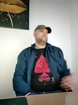 Snapshot of nadir_sinz chatting on February 27, 2026, 4:56 am nadir sinz online show from February 27, 2026, 4:56 am