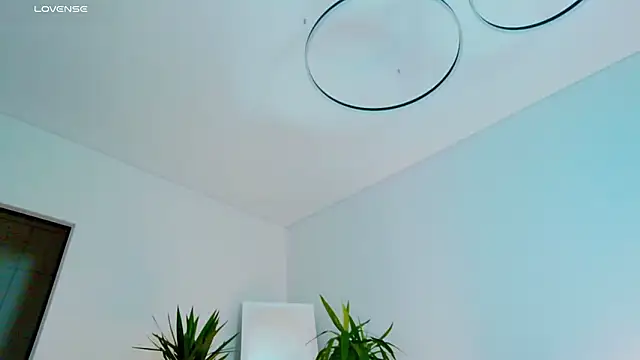 Snapshot of Sinful_Eyes chatting on February 24, 2026, 5:16 am Sinful Eyes online show from February 24, 2026, 5:16 am