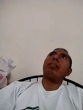 Snapshot of desnudo_Sexoxo chatting on March 17, 2025, 6:32 pm desnudo Sexoxo online show from March 17, 2025, 6:32 pm