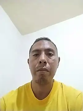 Snapshot of desnudo_Sexoxo chatting on February 1, 2026, 1:04 am desnudo Sexoxo online show from February 1, 2026, 1:04 am