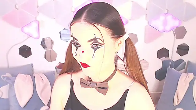 Snapshot of LexiKiss chatting on January 9, 2026, 11:06 pm LexiKiss online show from January 9, 2026, 11:06 pm