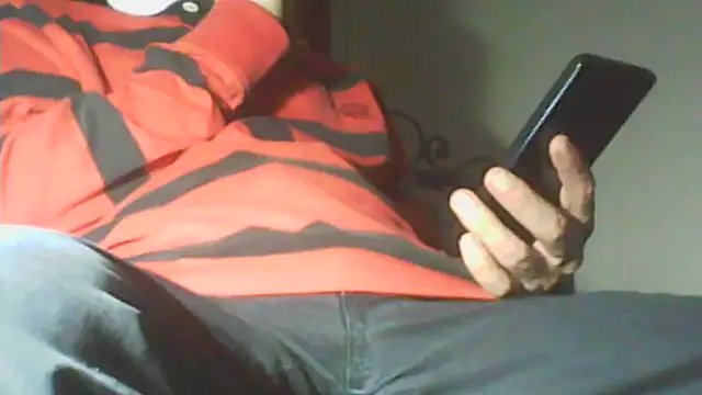 Snapshot of Moro_ra chatting on September 25, 2025, 6:33 pm Moro ra online show from September 25, 2025, 6:33 pm