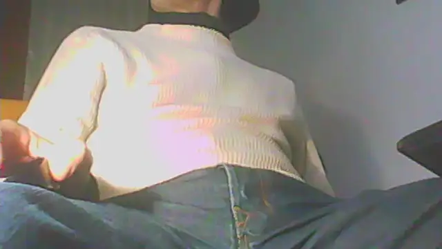 Snapshot of Moro_ra chatting on November 4, 2025, 7:24 pm Moro ra online show from November 4, 2025, 7:24 pm