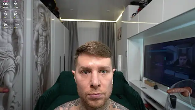 Snapshot of NickHOWLEN chatting on February 9, 2026, 5:28 pm NickHOWLEN online show from February 9, 2026, 5:28 pm