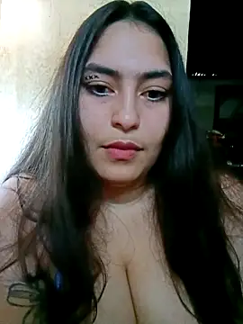 Snapshot of xandra252 chatting on April 28, 2026, 2:33 pm xandra252 online show from April 28, 2026, 2:33 pm
