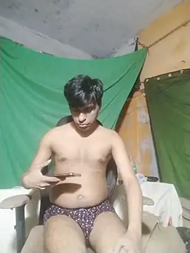 Snapshot of desiboy1101 chatting on December 2, 2025, 2:12 pm desiboy1101 online show from December 2, 2025, 2:12 pm