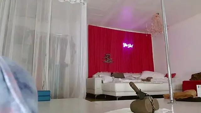 Sweet-Ginger online show from December 21, 2024, 6:12 pm