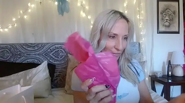 Sweet-Ginger online show from March 15, 2025, 11:17 pm