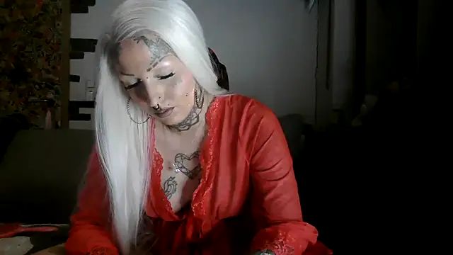 Snapshot of RoxxyInk chatting on March 15, 2026, 10:27 pm RoxxyInk online show from March 15, 2026, 10:27 pm