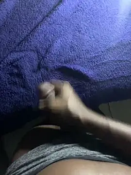 Curvy conda online show from December 31, 2024, 2:03 pm