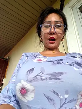 Snapshot of sweetieme chatting on February 6, 2026, 2:38 am sweetieme online show from February 6, 2026, 2:38 am