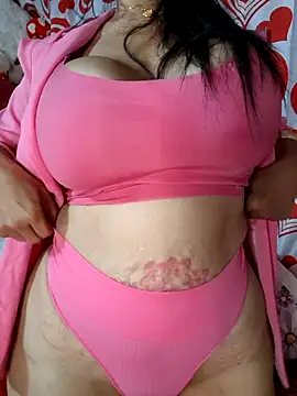 Snapshot of sweetieme chatting on February 8, 2026, 9:45 am sweetieme online show from February 8, 2026, 9:45 am