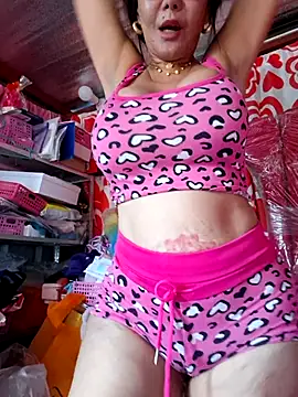 Snapshot of sweetieme chatting on February 14, 2026, 12:40 am sweetieme online show from February 14, 2026, 12:40 am