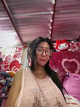 Snapshot of sweetieme chatting on April 14, 2026, 12:55 pm sweetieme online show from April 14, 2026, 12:55 pm