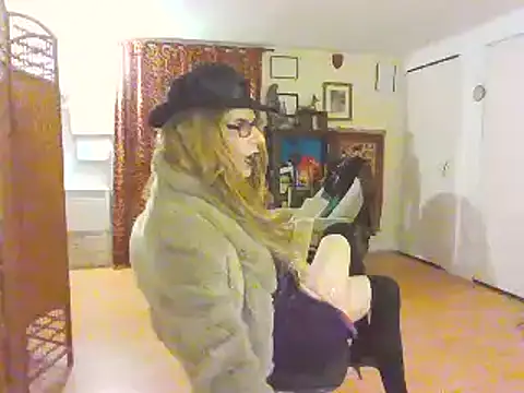 Ms Lilith online show from December 15, 2024, 9:31 pm