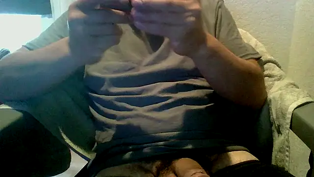 Snapshot of loozamangos chatting on September 25, 2025, 12:25 am loozamangos online show from September 25, 2025, 12:25 am