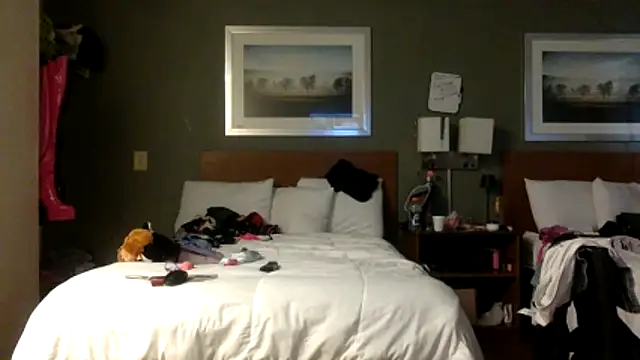 Snapshot of sissyvee chatting on March 2, 2026, 11:55 pm sissyvee online show from March 2, 2026, 11:55 pm