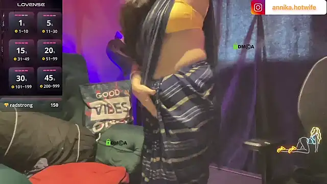 Snapshot of GoddessRaani chatting on December 18, 2025, 5:13 am GoddessRaani online show from December 18, 2025, 5:13 am