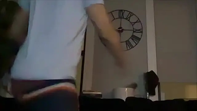 Snapshot of bestofdoseswirls chatting on February 6, 2026, 11:24 am bestofdoseswirls online show from February 6, 2026, 11:24 am