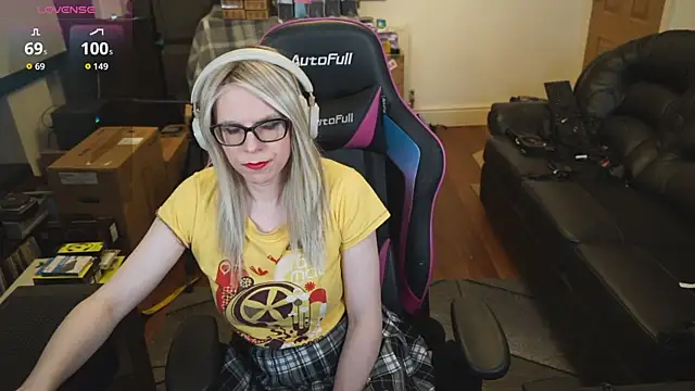 Snapshot of KelseyCobalt chatting on December 5, 2025, 9:00 pm KelseyCobalt online show from December 5, 2025, 9:00 pm