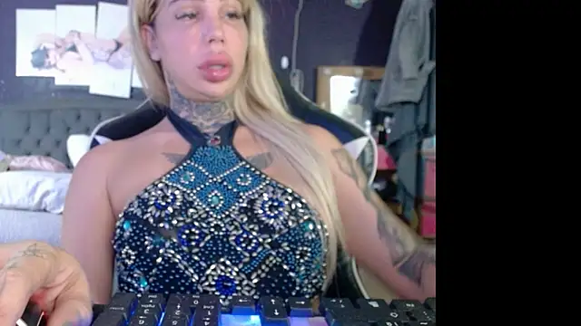 tatuada sex online show from March 13, 2025, 6:48 am