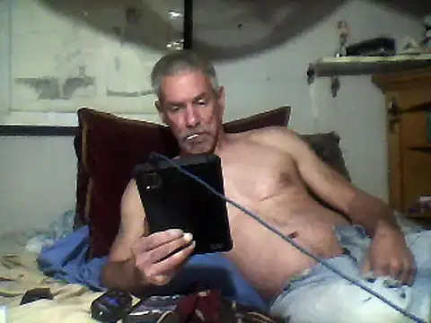 Snapshot of Biknight chatting on January 20, 2025, 11:10 pm Biknight online show from January 20, 2025, 11:10 pm