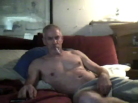 Snapshot of Biknight chatting on February 19, 2025, 3:17 am Biknight online show from February 19, 2025, 3:17 am