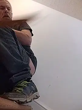 Biknight online show from February 11, 2026, 5:40 pm