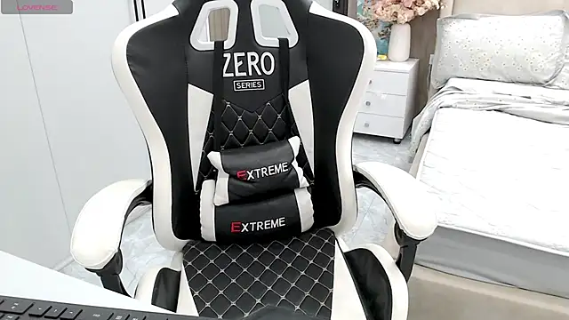 Hanako love online show from April 8, 2026, 3:34 pm