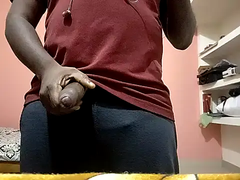 Aneesh007m online show from October 28, 2025, 6:43 pm