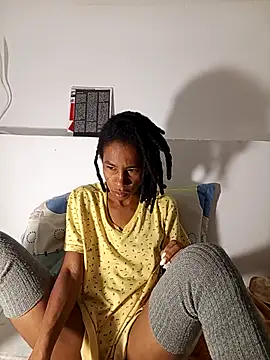 africa deluxe online show from October 18, 2025, 1:23 pm