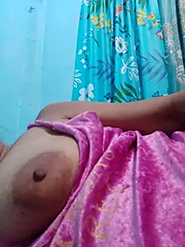 Snapshot of sexylizzy4u chatting on January 10, 2026, 4:31 pm sexylizzy4u online show from January 10, 2026, 4:31 pm