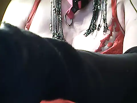 Snapshot of sissy_sarah69 chatting on January 10, 2026, 10:28 am sissy sarah69 online show from January 10, 2026, 10:28 am