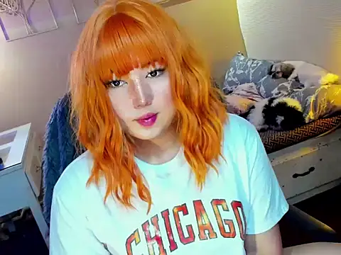 HOTnWILDalice online show from February 21, 2025, 9:45 am