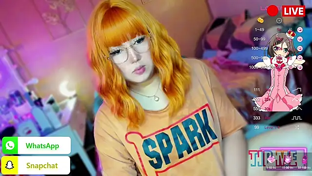 HOTnWILDalice online show from September 30, 2025, 2:05 am