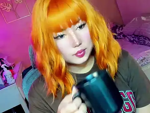 HOTnWILDalice online show from November 13, 2025, 2:43 am