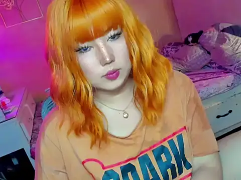 HOTnWILDalice online show from November 19, 2025, 9:42 am