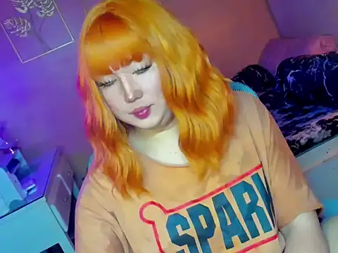 HOTnWILDalice online show from December 2, 2025, 2:28 am