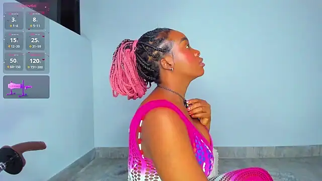 Sofi Smiley online show from April 11, 2026, 6:51 am