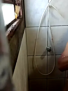 Snapshot of garoto1997 chatting on October 25, 2025, 7:41 pm garoto1997 online show from October 25, 2025, 7:41 pm