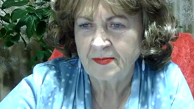 Snapshot of Emma52610 chatting on December 3, 2025, 2:59 pm Emma52610 online show from December 3, 2025, 2:59 pm