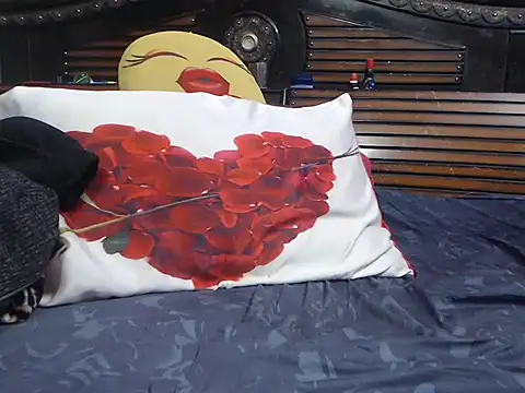 Snapshot of prettyindiandoll chatting on November 17, 2025, 5:57 am prettyindiandoll online show from November 17, 2025, 5:57 am