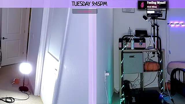 Snapshot of MilaValentina chatting on January 8, 2025, 2:46 am MilaValentina online show from January 8, 2025, 2:46 am