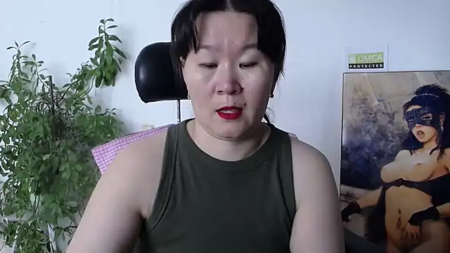 Akira xx online show from April 17, 2026, 7:00 am